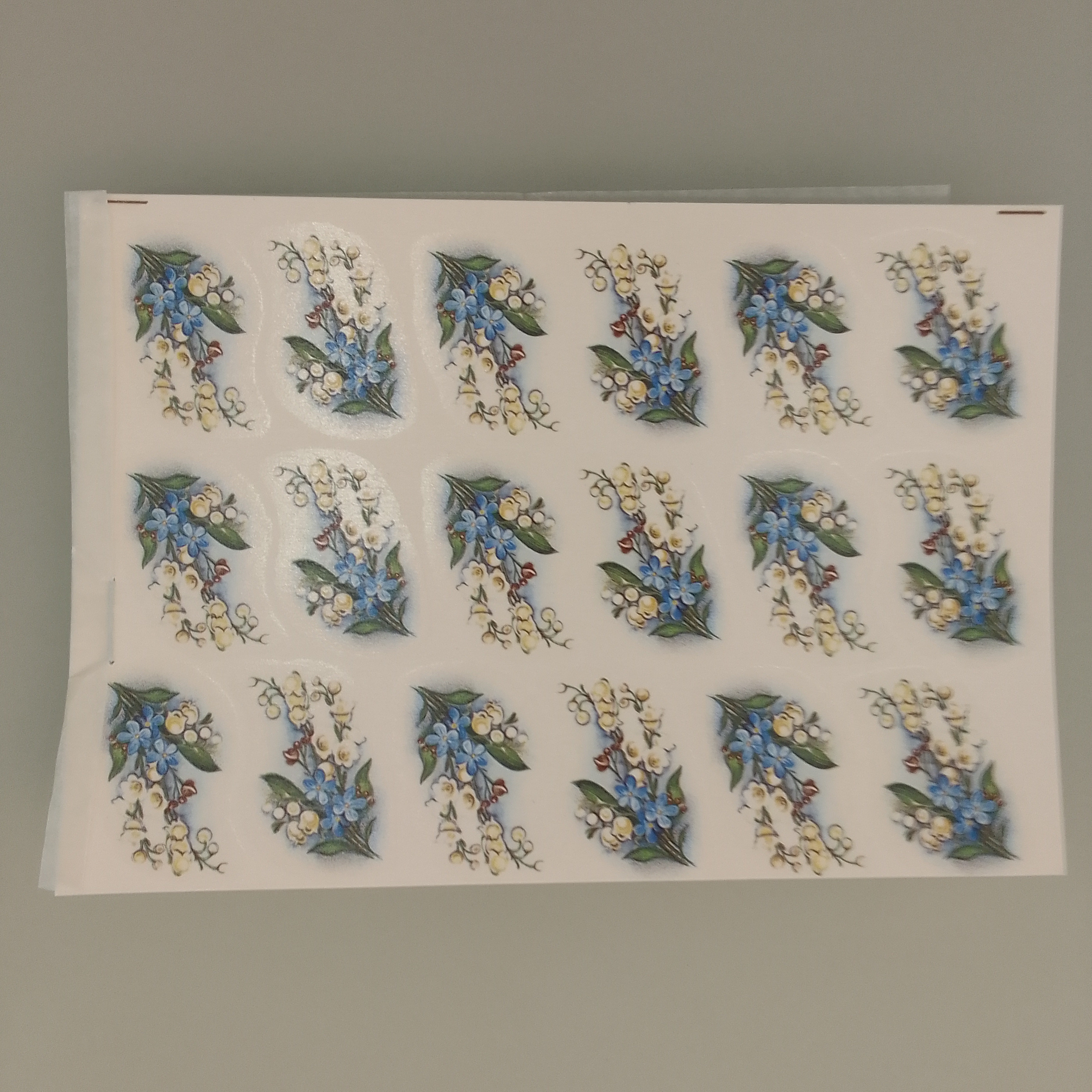 Exif_JPEG_420 Decalque Brincos de Princesa 32mm - Cartela com 18 - Imagem 1