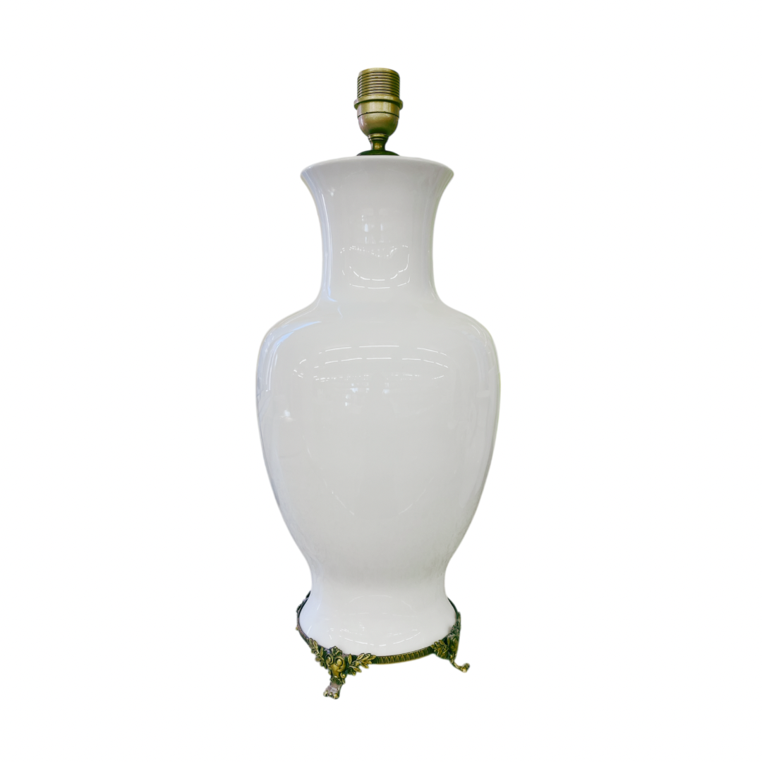 21ffde65fef15b5e70ac6c28d04a3c43.png Abajour Completo Talam - Imagem 1