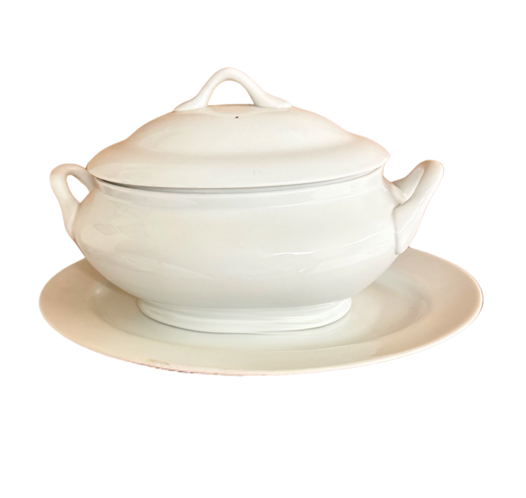 8303be5b3b1a8e5d92b6d23052378902.png Sopeira com Prato Aline - Imagem 1