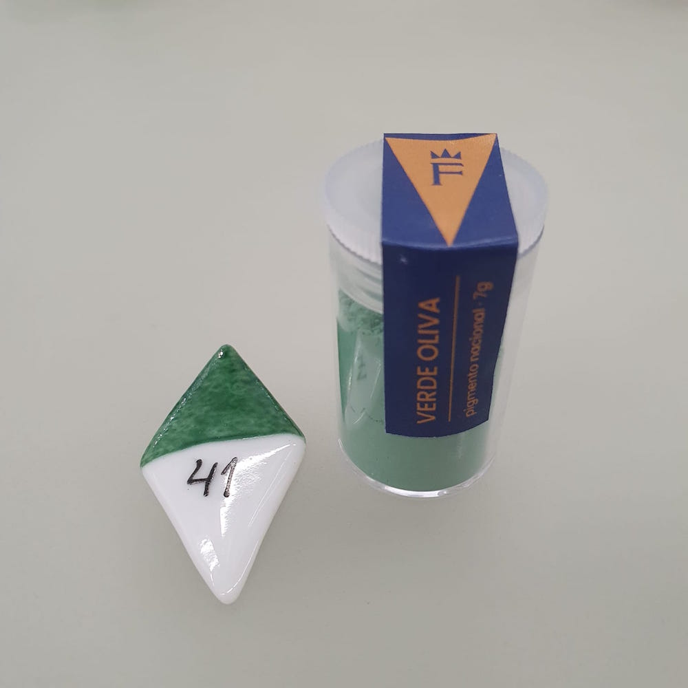 80dbc7d9d2c174ad0e5044cc315c2ba2.jpeg Tinta (para Porcelana) - Verde Oliva - Imagem 1